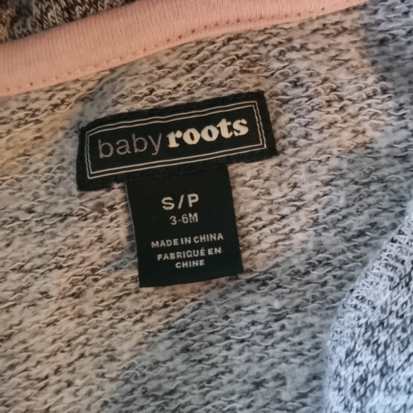 Roots Baby Sweatpants + Zip-up Hoodie - Picture 4 of 5